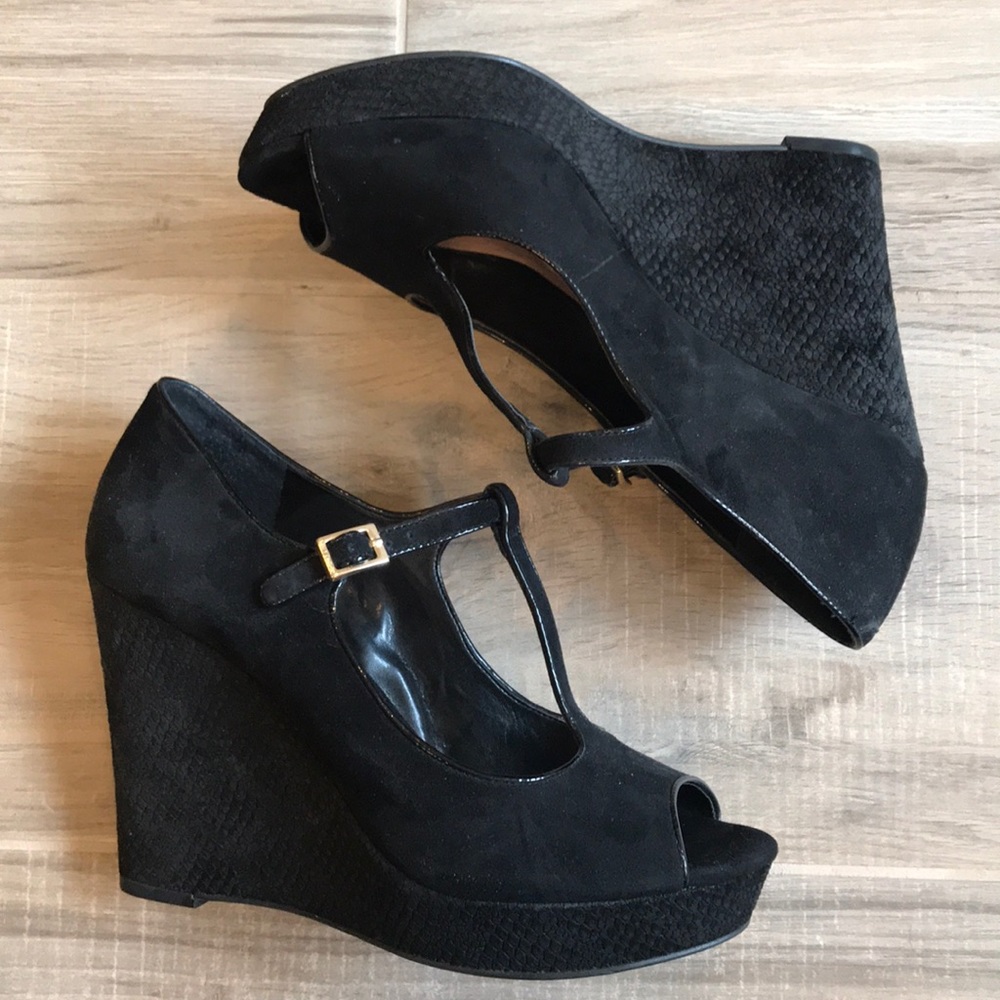 Vince Camuto wedges